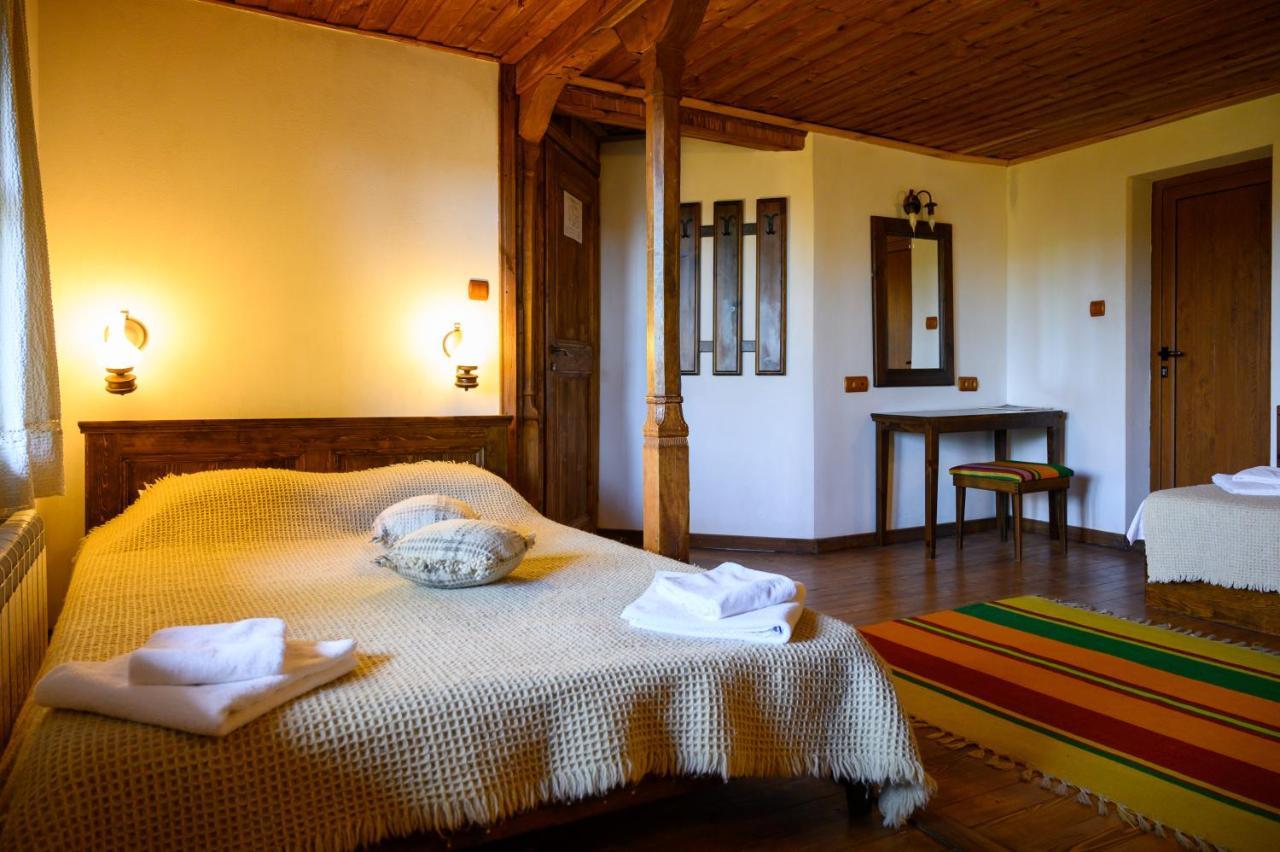 Guest Houses "Zlatna Oresha - Complex" زيرافنا المظهر الخارجي الصورة