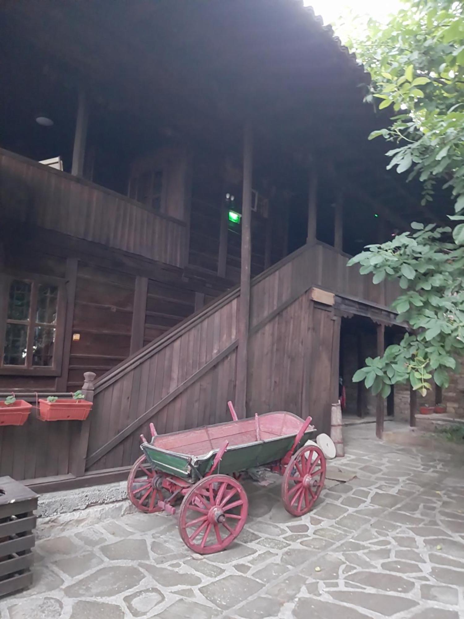 Guest Houses "Zlatna Oresha - Complex" زيرافنا المظهر الخارجي الصورة